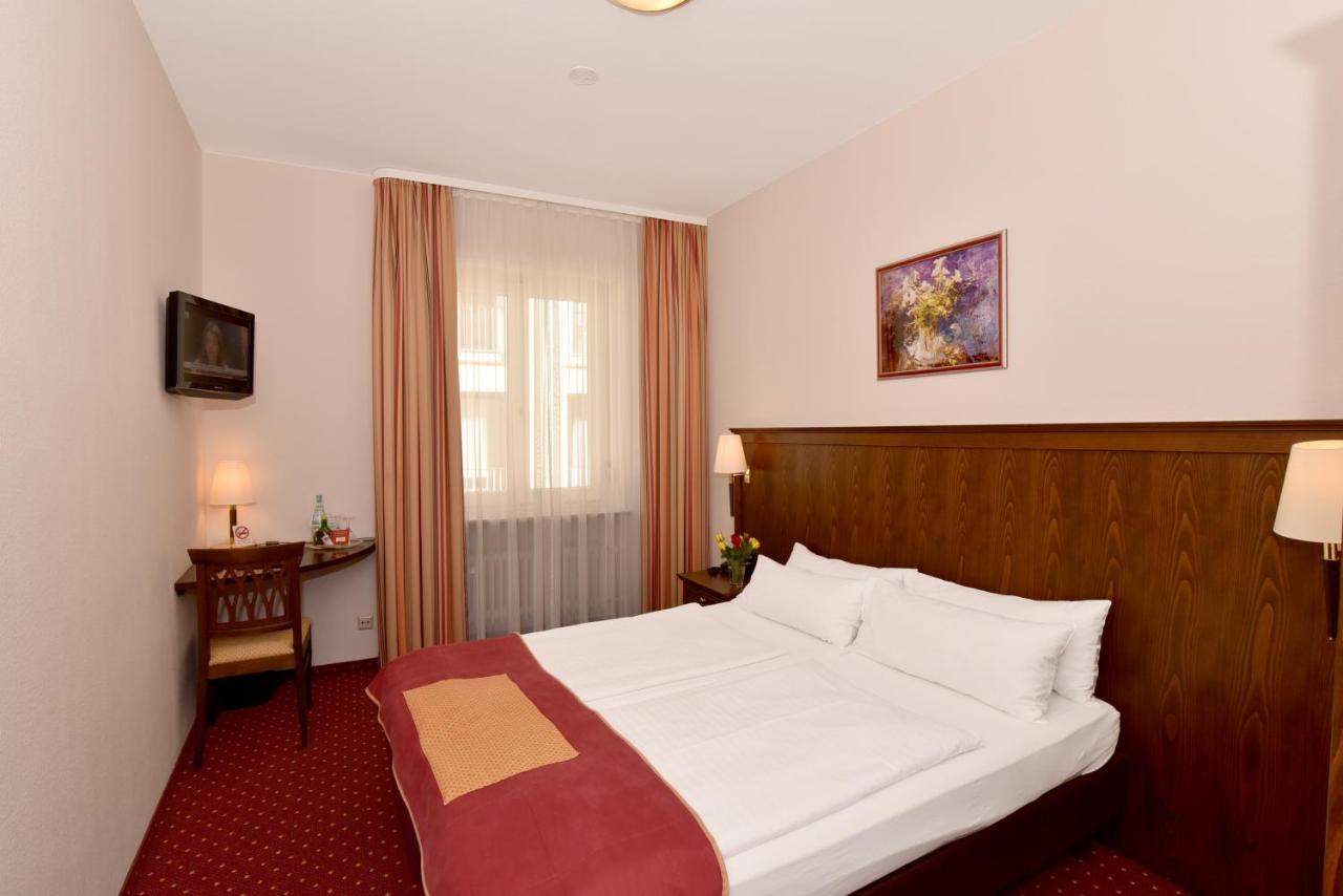 Hotel Roemerhof Baden-Baden Exterior photo